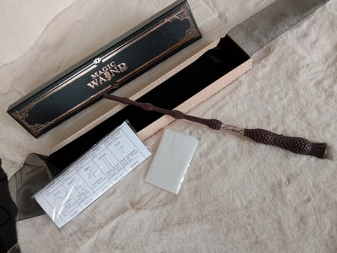 🪄 Varita de Harry Potter Lanza Llamas – ¡Conviértete en un verdadero mago! 🔥✨